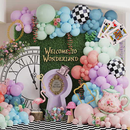 AL!C3 BALLOON GARLAND