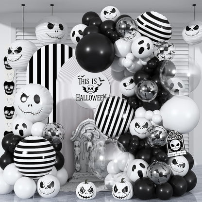 J4CK CHR!STMAS BALLOON GARLAND