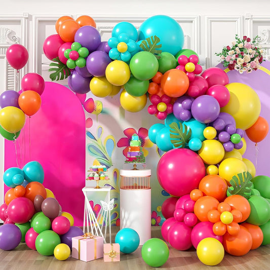 D0R4 THEME BALLOON GARLAND